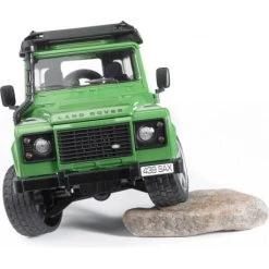 Vedes Bruder 02590 Land Rover Defender Station Wagon -Brio shop bruder 02590 land rover defender station wagon 2